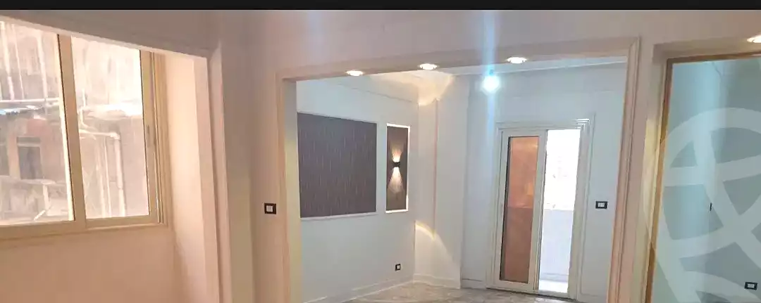 https://aqarmap.com.eg/ar/listing/7067136-for-sale-alexandria-sydy-bshr-sydy-bshr-bhry