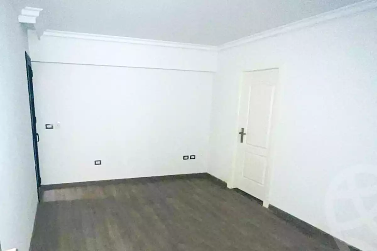 https://aqarmap.com.eg/ar/listing/7067271-for-sale-alexandria-smouha-compounds-in-smouha