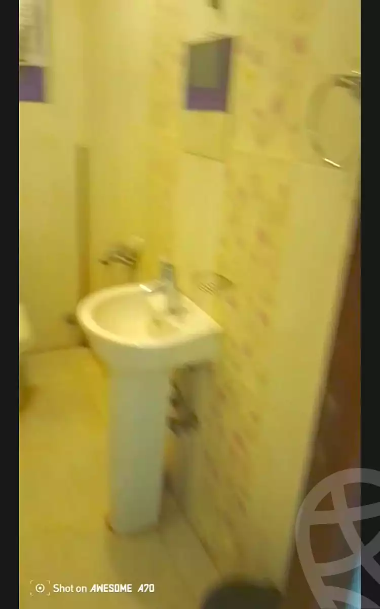 https://aqarmap.com.eg/en/listing/7067756-for-sale-cairo-mokattam-el-hadabah-el-wosta-compounds-palm-city