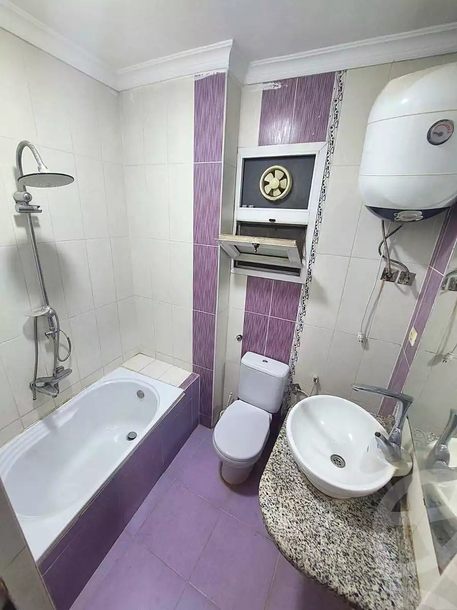 https://aqarmap.com.eg/ar/listing/7067813-for-sale-alexandria-sydy-bshr