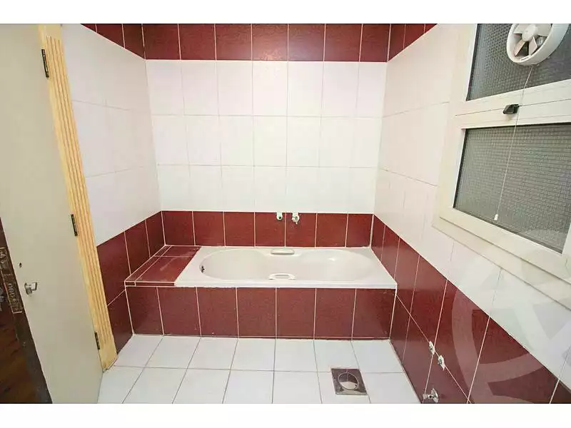 https://aqarmap.com.eg/ar/listing/7067917-for-sale-alexandria-smouha-mohammed-fawzi-moaz-st