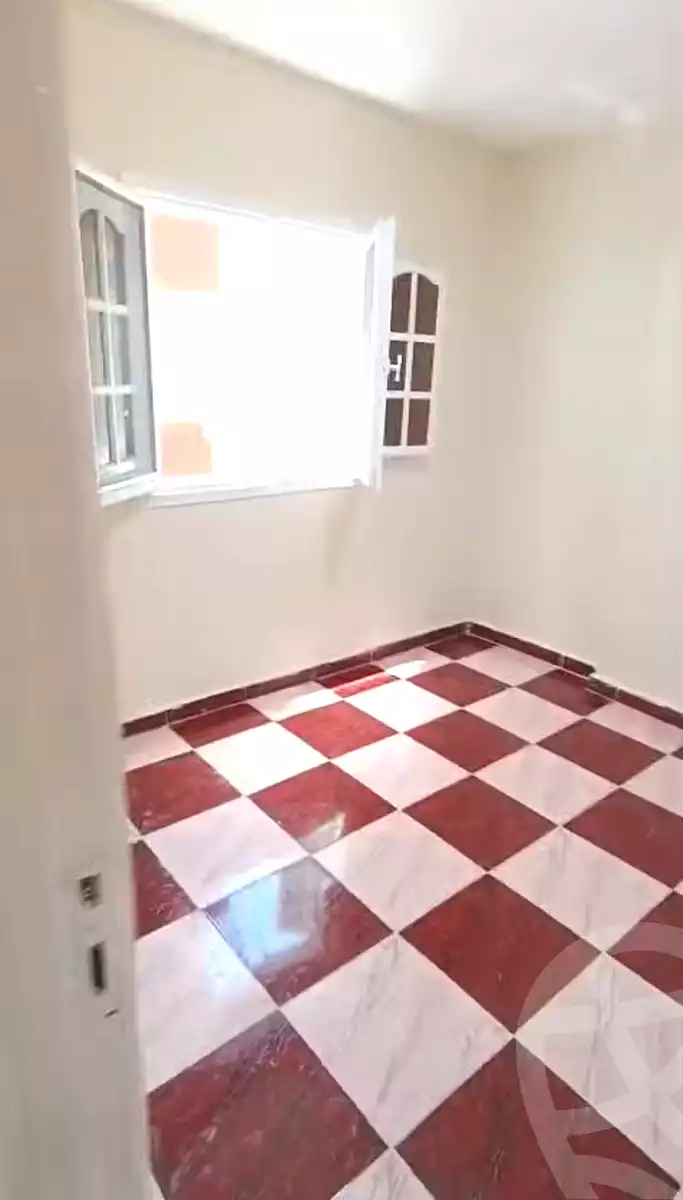 https://aqarmap.com.eg/ar/listing/7067953-for-sale-alexandria-al-agamy-el-hanouvel
