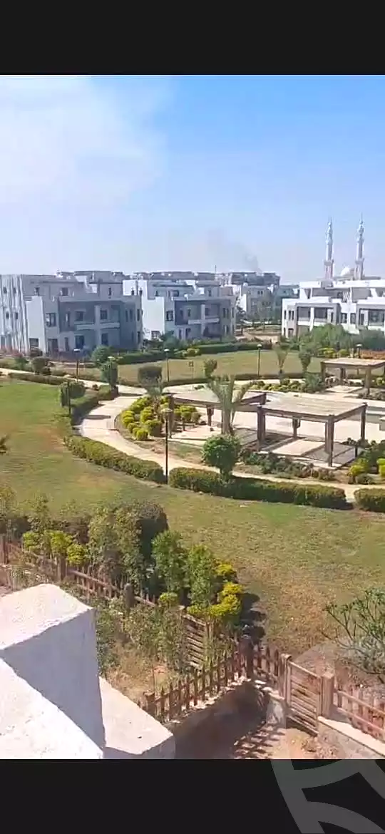 https://aqarmap.com.eg/ar/listing/7067993-for-rent-cairo-el-shorouk-compounds-wesal-city-wesal-residence