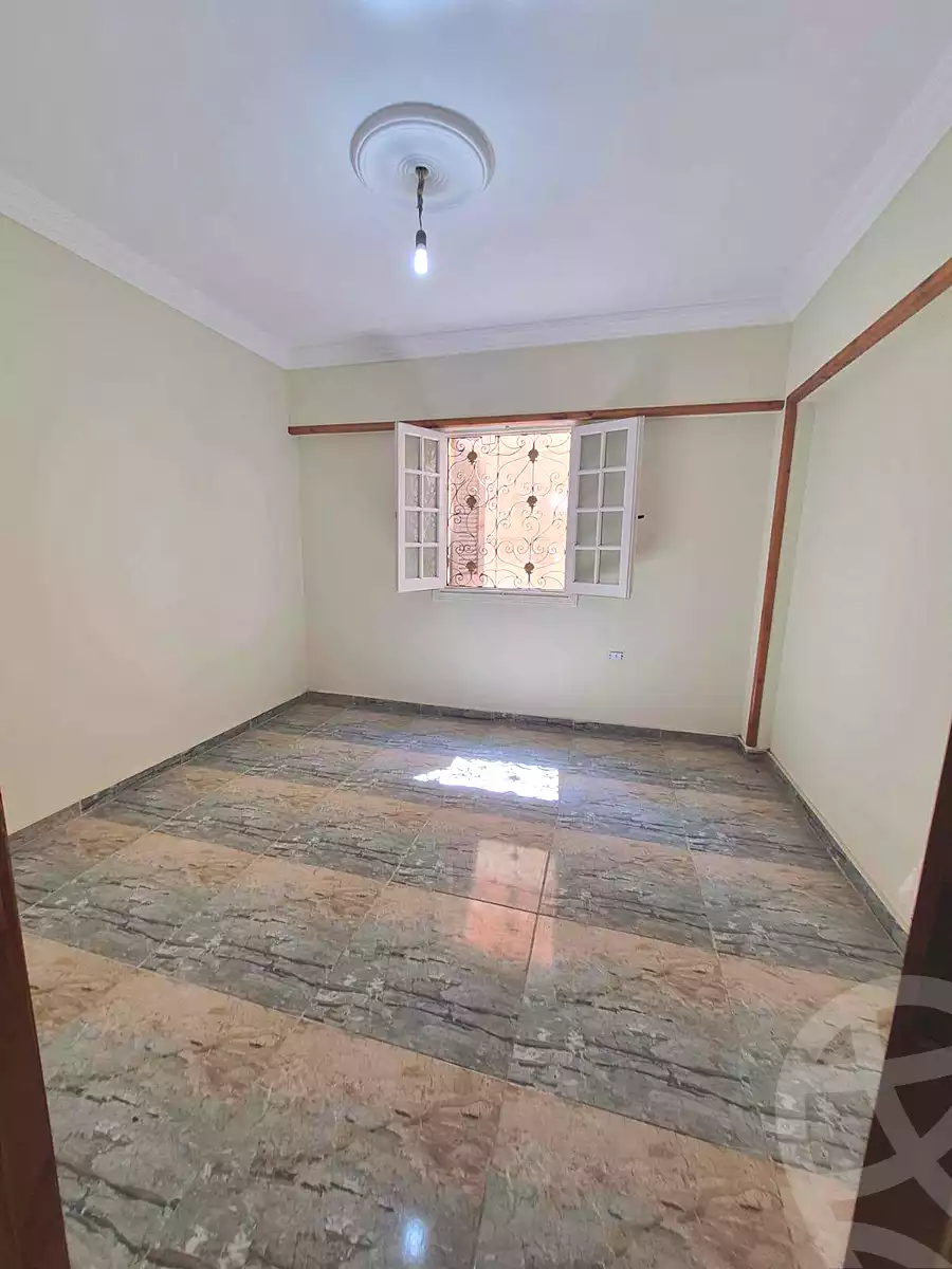 https://aqarmap.com.eg/ar/listing/7068008-for-sale-alexandria-lsywf-shamaa