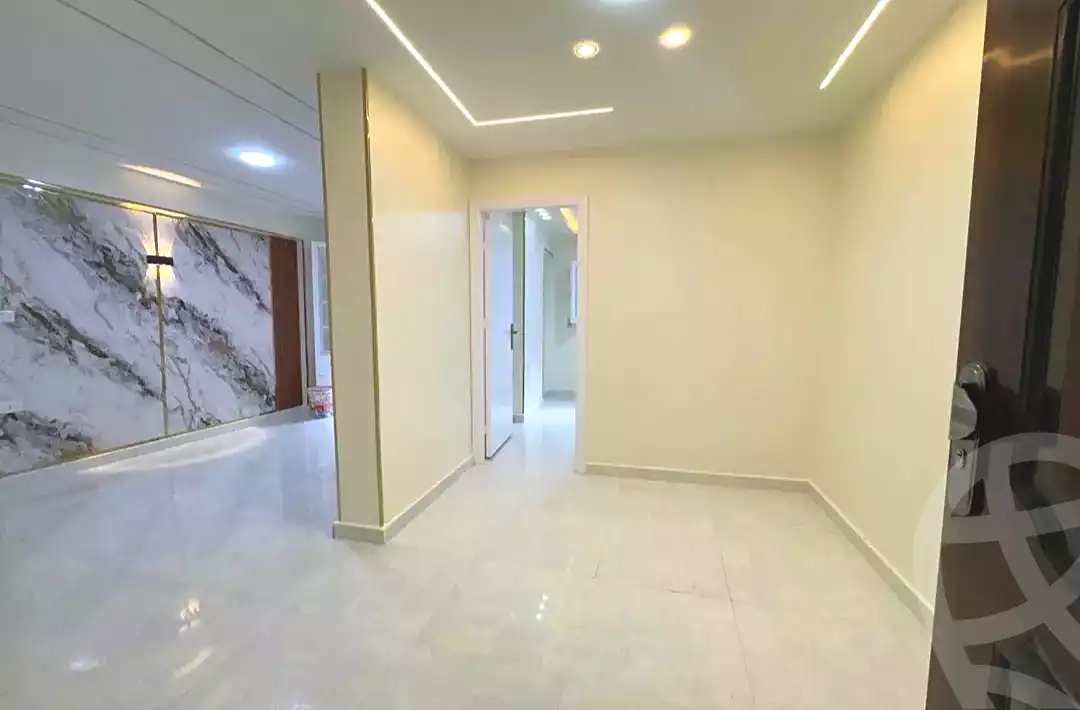 https://aqarmap.com.eg/ar/listing/7068044-for-sale-alexandria-sydy-bshr-sydy-bshr-bhry