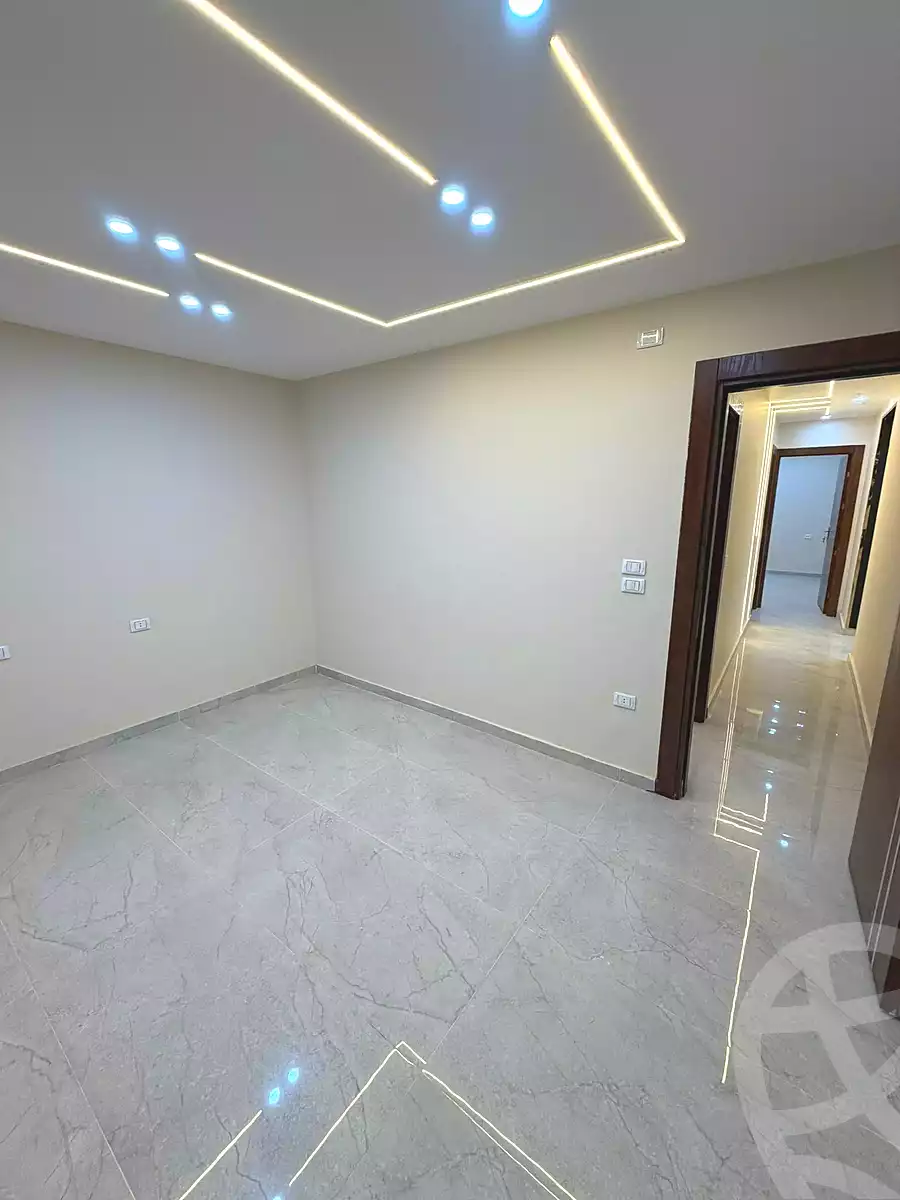 https://aqarmap.com.eg/ar/listing/7068105-for-sale-cairo-faisal-shareaa-el-malek-fasel