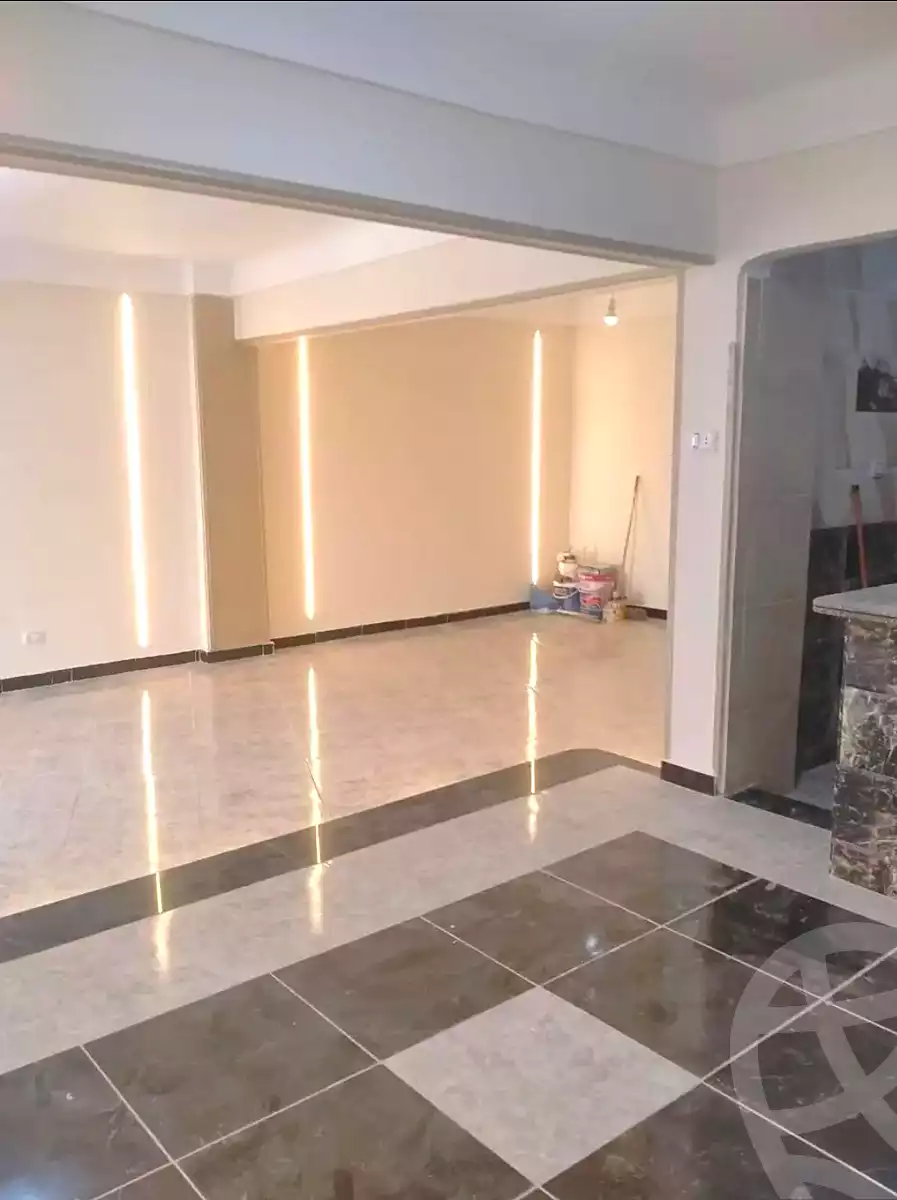 https://aqarmap.com.eg/ar/listing/7068125-for-sale-alexandria-al-agamy-el-hanouvel-al-haded-we-al-soulb-st