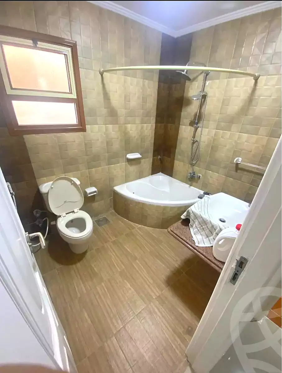 https://aqarmap.com.eg/ar/listing/7068179-for-sale-alexandria-zezenia-ibrahim-el-attar-st