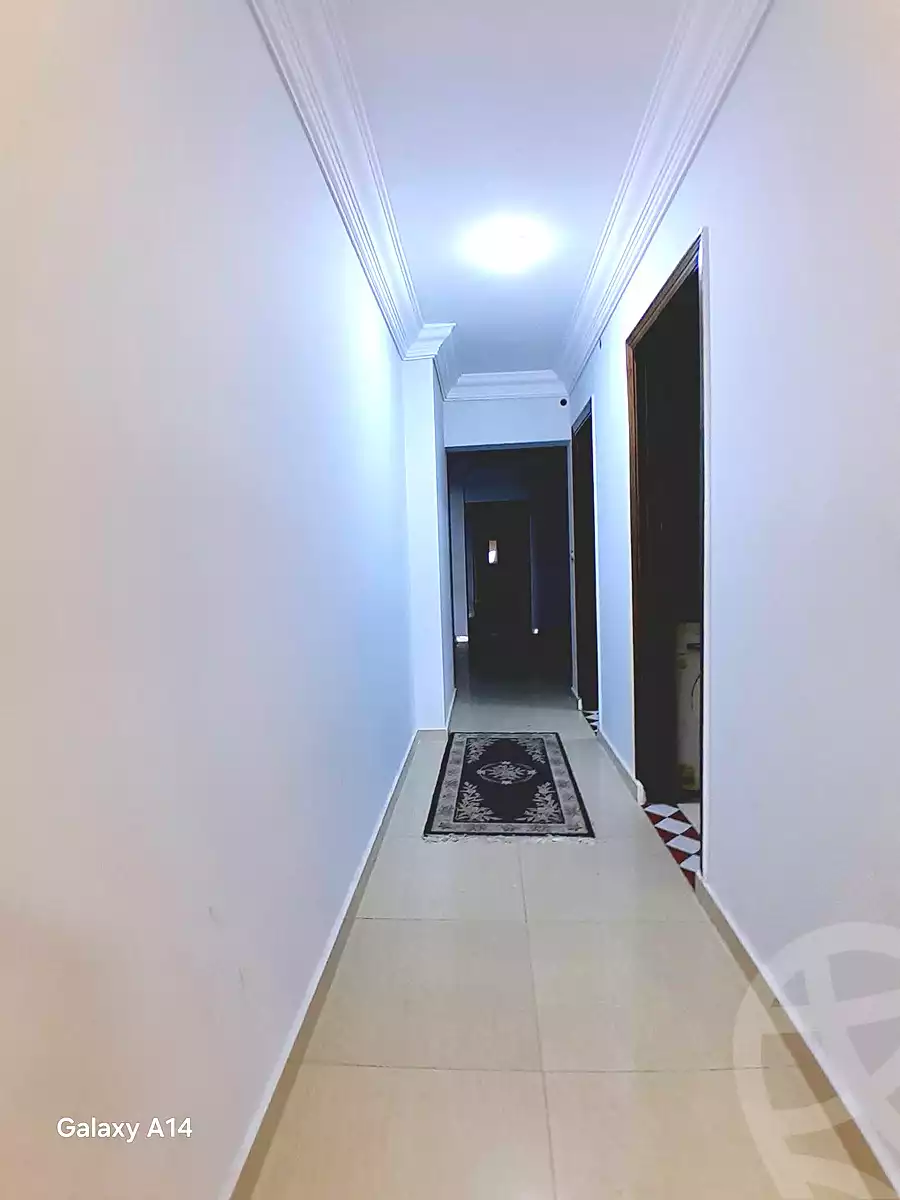 https://aqarmap.com.eg/ar/listing/7068248-for-sale-alexandria-el-asafra-l-sfr-bhry
