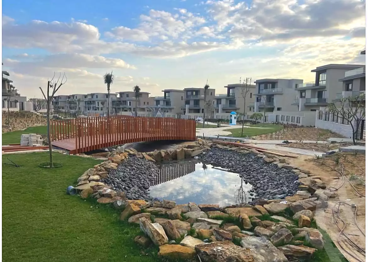 https://aqarmap.com.eg/ar/listing/7068404-for-sale-cairo-el-sheikh-zayed-city-lshykh-zyd-ljdyd-the-estates-residences-sodic