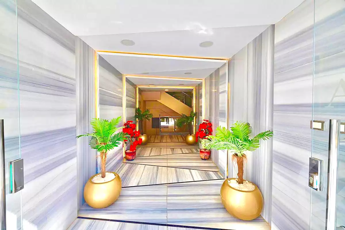 https://aqarmap.com.eg/ar/listing/7068417-for-sale-cairo-new-cairo-compounds-mwrd-fq-llttwyr