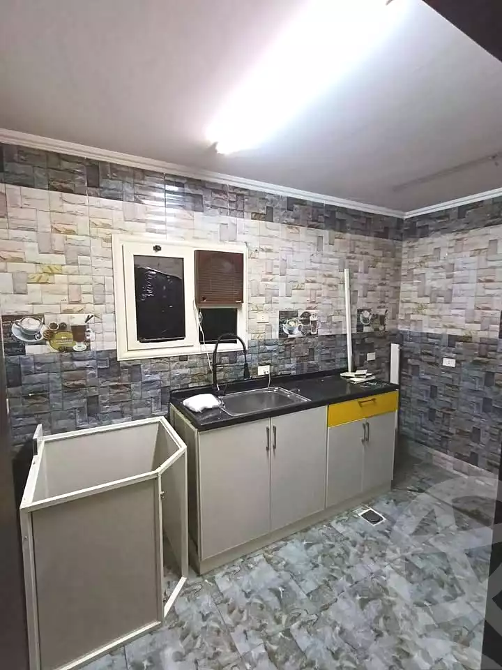 https://aqarmap.com.eg/ar/listing/7068548-for-sale-cairo-helwan-ahmed-enci-st