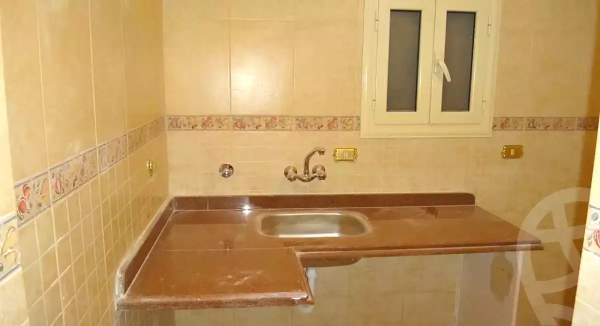 https://aqarmap.com.eg/ar/listing/7068604-for-sale-alexandria-al-agamy-lbytsh