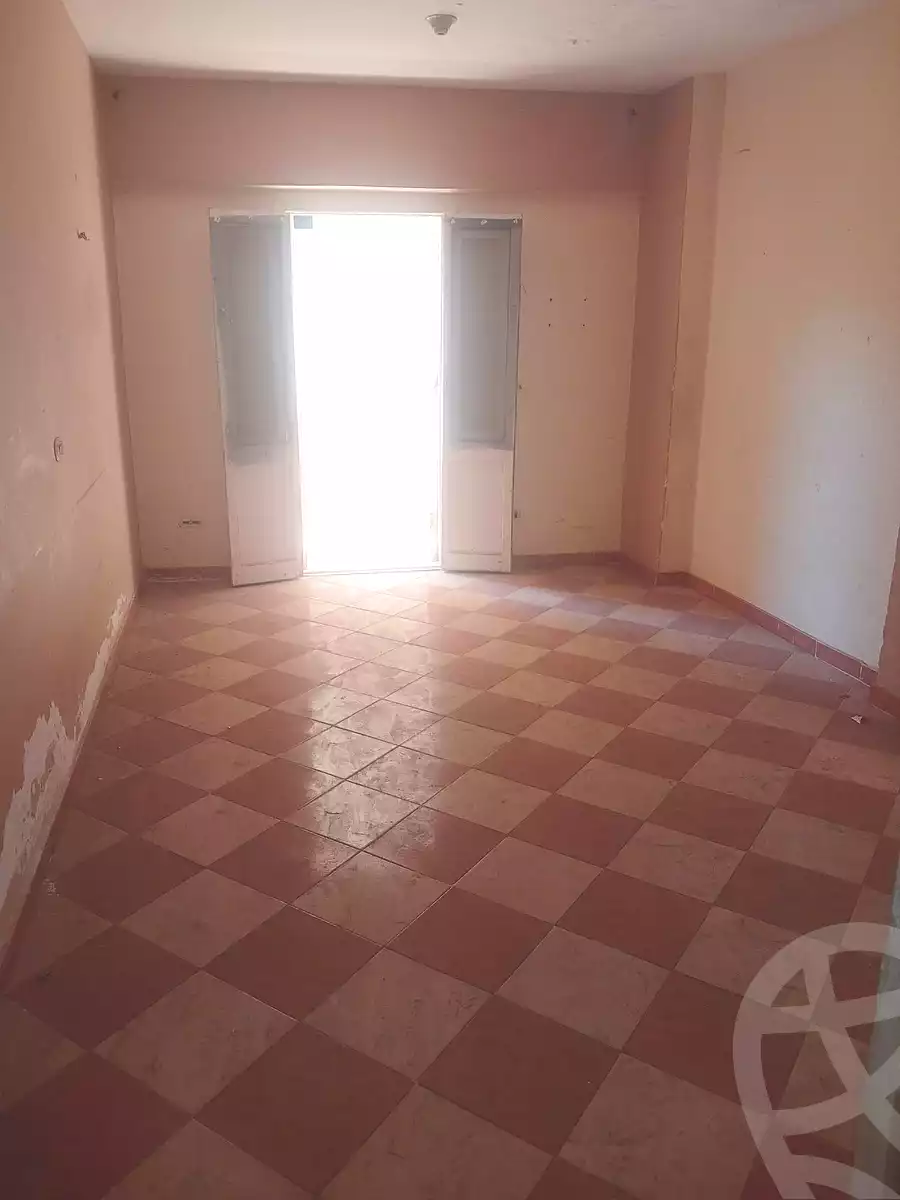 https://aqarmap.com.eg/ar/listing/7068639-for-sale-alexandria-al-agamy-el-hanouvel