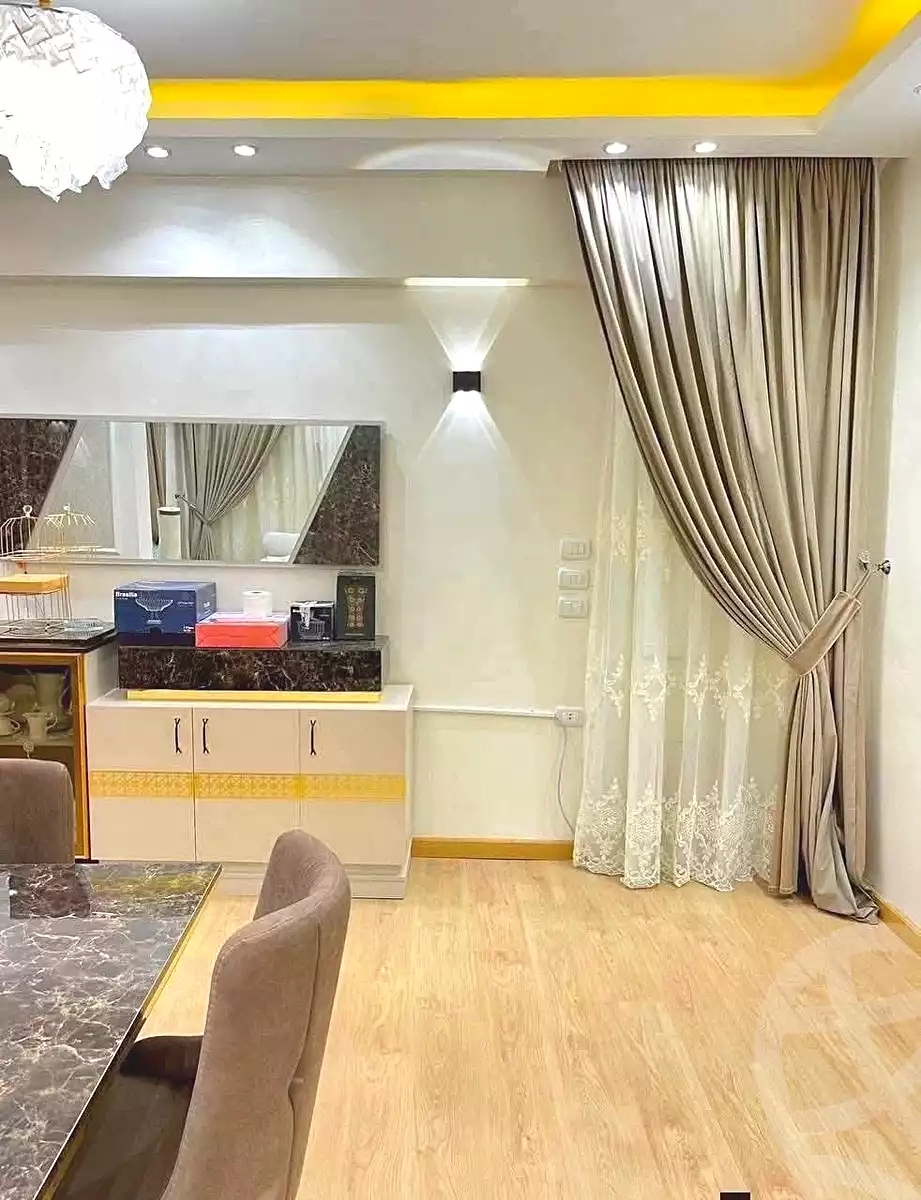 https://aqarmap.com.eg/ar/listing/7068725-for-sale-alexandria-al-agamy-lbytsh-el-saleheen-mosque-st