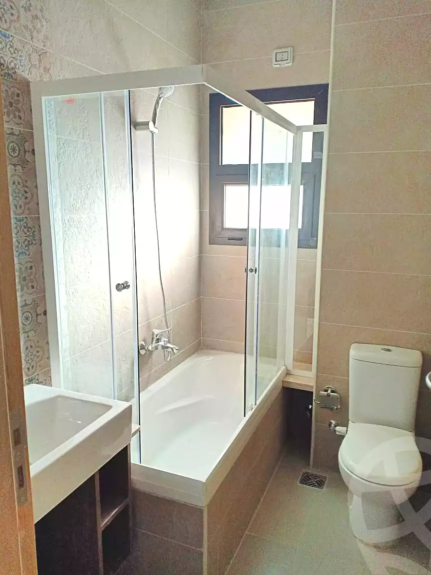 https://aqarmap.com.eg/en/listing/7068870-for-rent-cairo-new-cairo-compounds-fyfth-skwyr-mwl-lmrsm-llttwyr