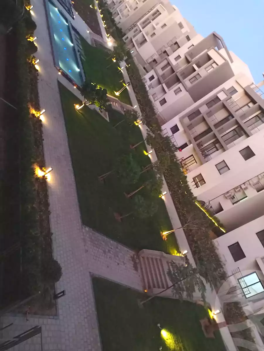 https://aqarmap.com.eg/en/listing/7068870-for-rent-cairo-new-cairo-compounds-fyfth-skwyr-mwl-lmrsm-llttwyr