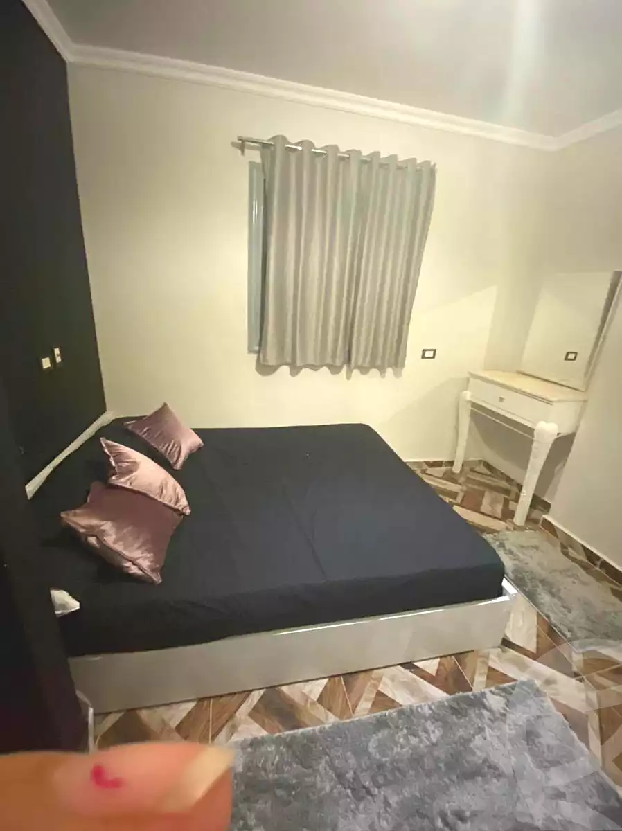https://aqarmap.com.eg/en/listing/7069045-for-rent-cairo-helwan-el-shareaa-el-sharby-st