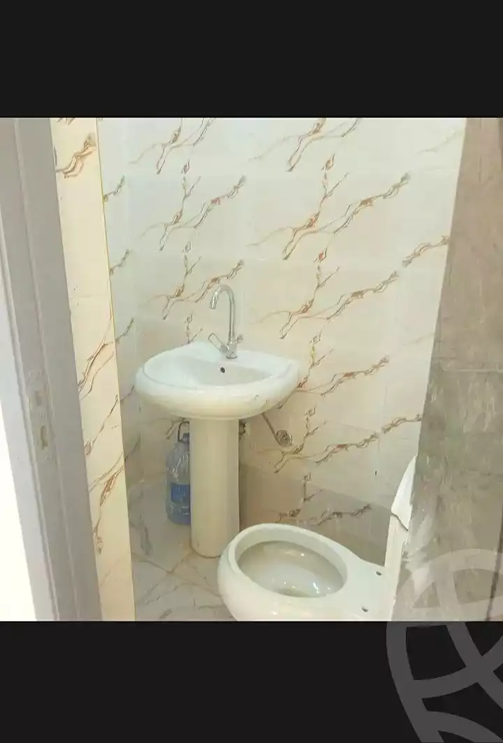 https://aqarmap.com.eg/ar/listing/7069174-for-sale-alexandria-al-agamy-lbytsh-mohamed-el-fardi-st