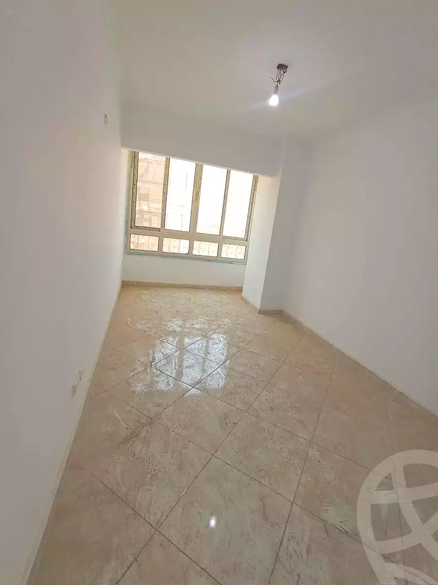 https://aqarmap.com.eg/ar/listing/7069345-for-sale-cairo-helwan-helwan-el-sharkeya-ismael-kamel-st