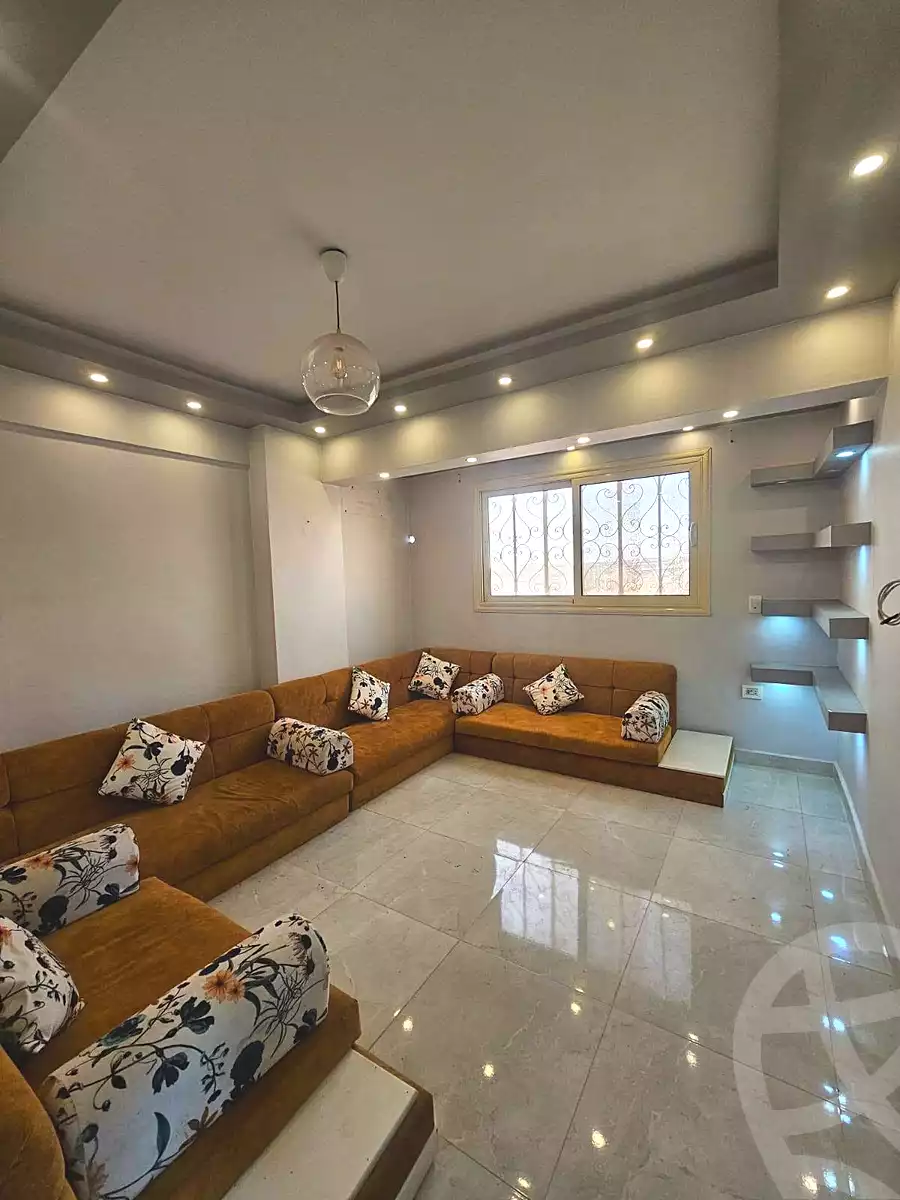 https://aqarmap.com.eg/ar/listing/7069439-for-rent-cairo-helwan-helwan-el-sharkeya-zaki-hawas-st