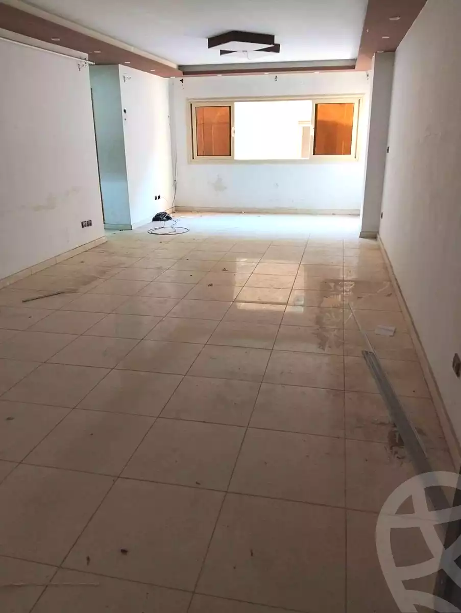 https://aqarmap.com.eg/ar/listing/7069777-for-sale-cairo-helwan-sherif-st