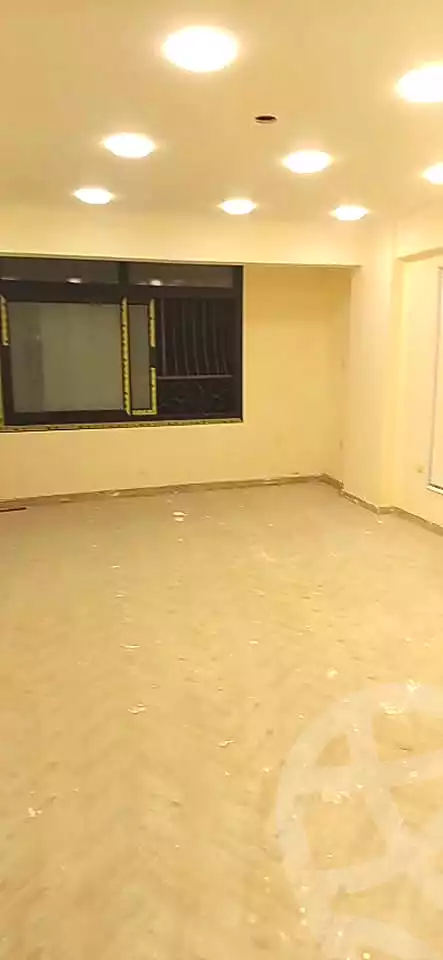 https://aqarmap.com.eg/en/listing/7069792-for-sale-alexandria-al-agamy-el-hanouvel