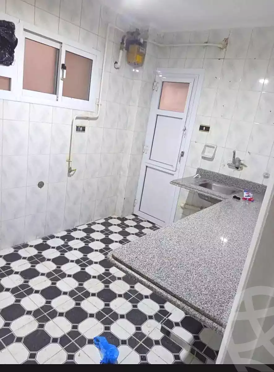 https://aqarmap.com.eg/en/listing/7069796-for-rent-alexandria-al-agamy-el-hanouvel-al-haded-we-al-soulb-st
