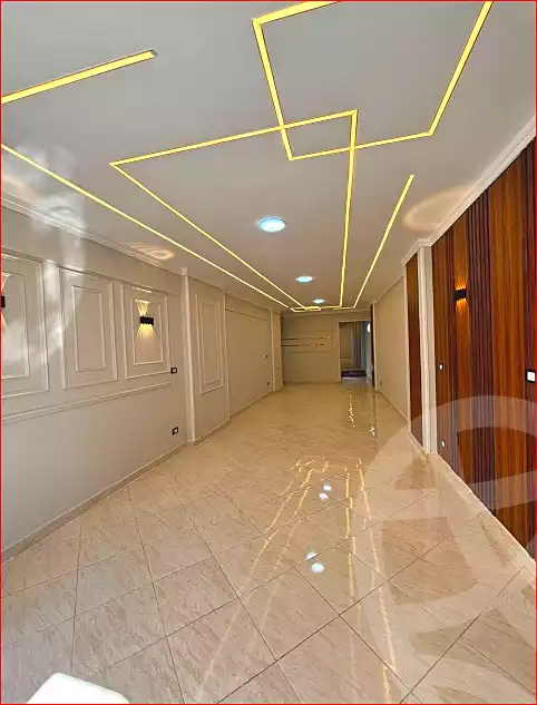 https://aqarmap.com.eg/ar/listing/7069890-for-sale-alexandria-miami-el-sebaey-st