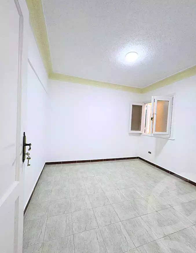 https://aqarmap.com.eg/ar/listing/7069918-for-sale-alexandria-al-agamy-shataa-el-nakheel