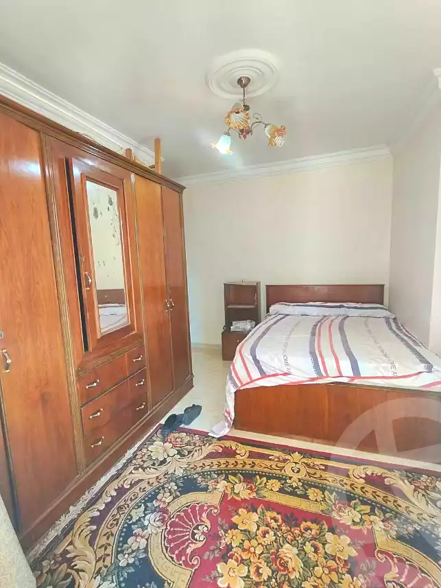 https://aqarmap.com.eg/ar/listing/7070009-for-sale-alexandria-miami-khld-bn-lwlyd