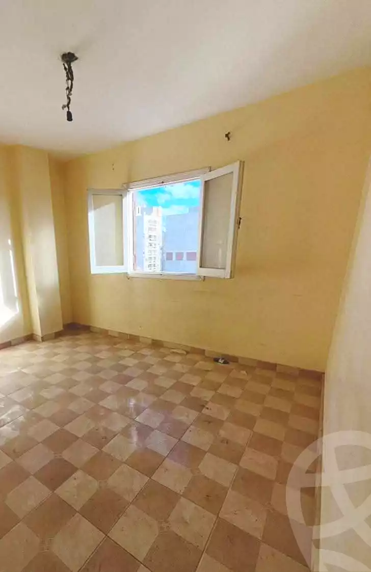 https://aqarmap.com.eg/ar/listing/7070021-for-sale-alexandria-camp-cesar-mamfeis-st