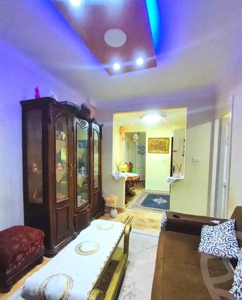 https://aqarmap.com.eg/ar/listing/7070116-for-sale-alexandria-lsywf-el-falki