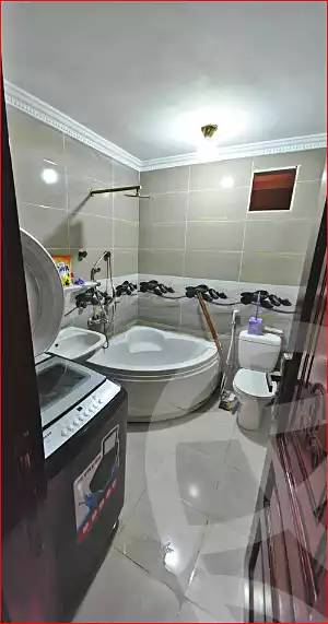 https://aqarmap.com.eg/ar/listing/7070113-for-sale-cairo-helwan-helwan-el-sharkeya-abd-el-rahman-pasha-st