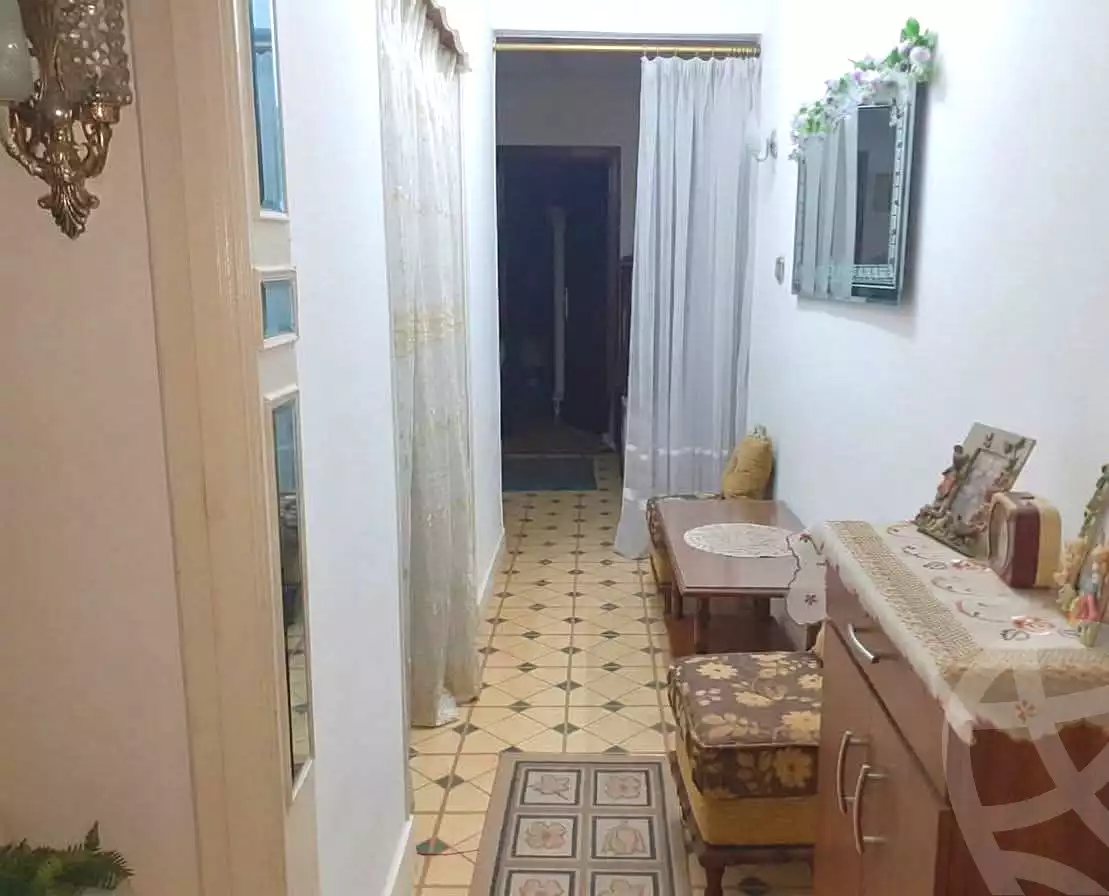 https://aqarmap.com.eg/ar/listing/7070194-for-sale-alexandria-moharram-bey