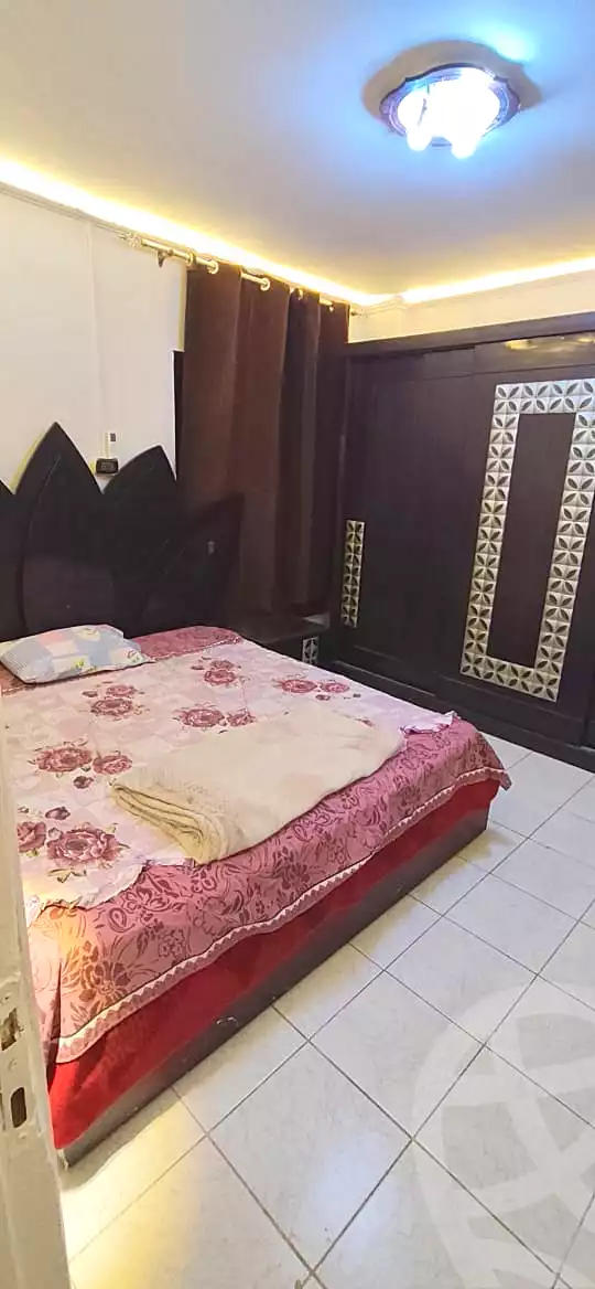 https://aqarmap.com.eg/ar/listing/7070708-for-rent-cairo-new-cairo-lrhb-city-phase-1-ahmed-rami-st