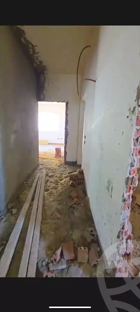 https://aqarmap.com.eg/ar/listing/7070796-for-sale-cairo-new-cairo-ganob-el-akadamiya-south-academy-b-aisha-abd-el-rahman-st