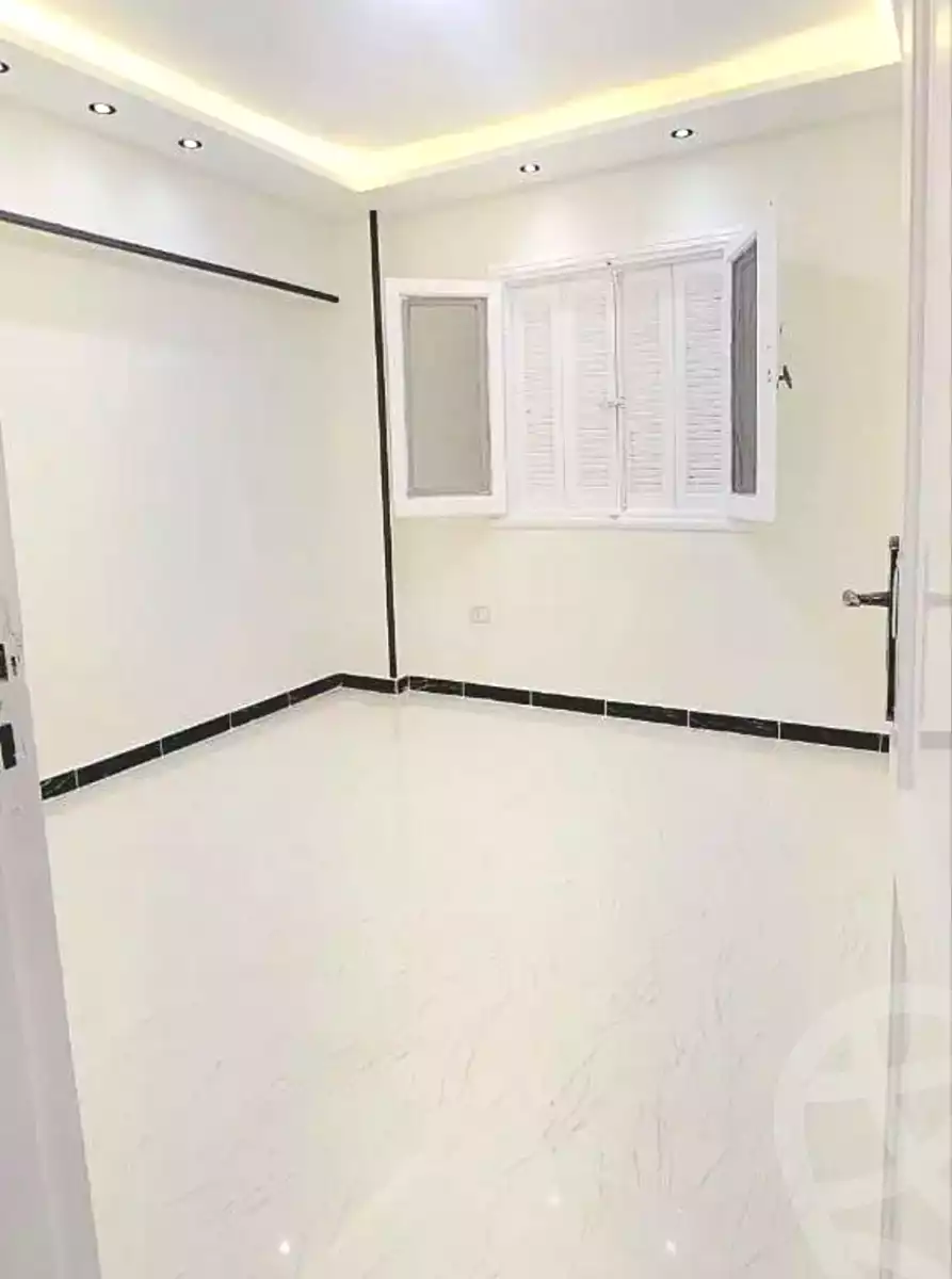 https://aqarmap.com.eg/ar/listing/7070795-for-sale-alexandria-al-agamy-shataa-el-nakheel