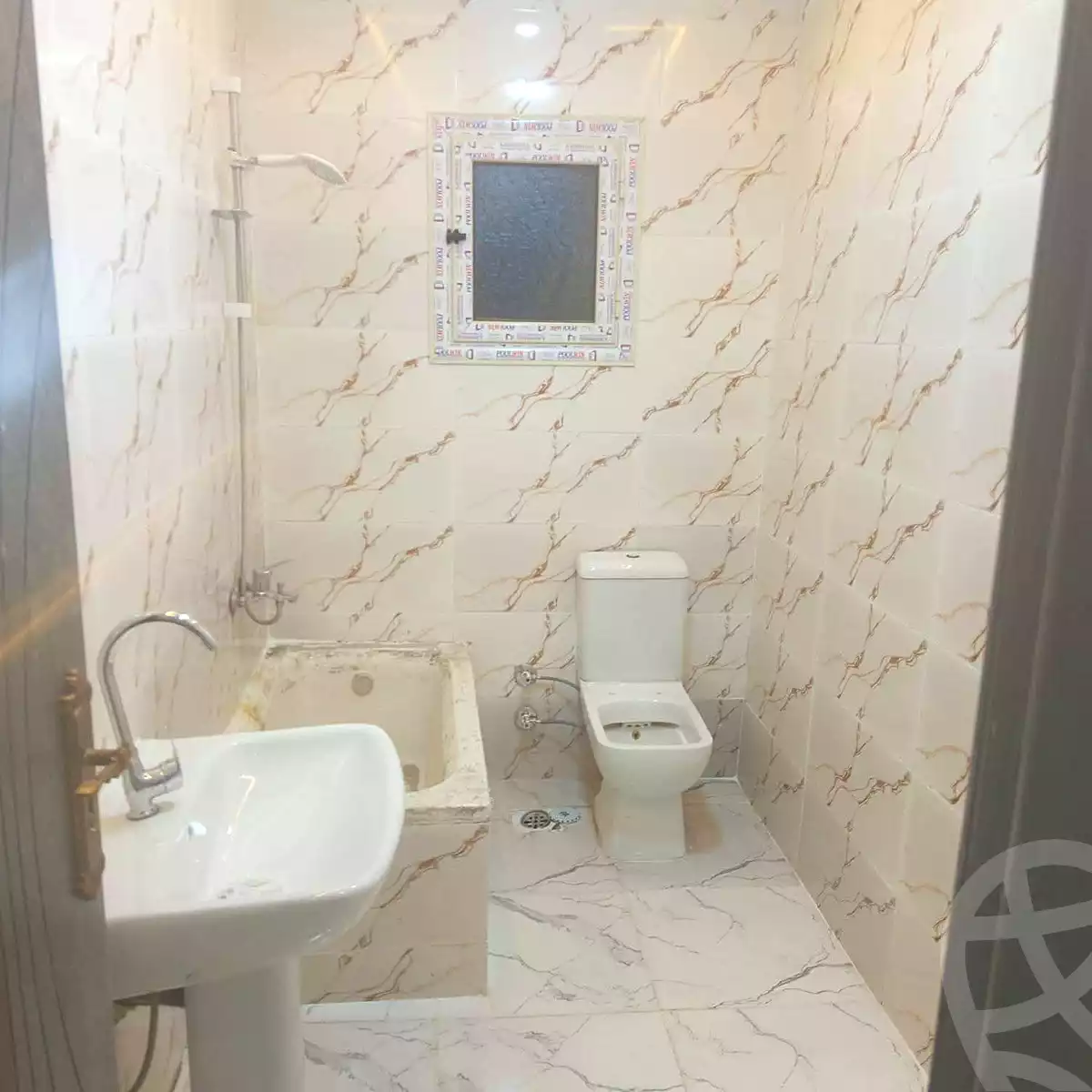 https://aqarmap.com.eg/ar/listing/7070768-for-sale-alexandria-al-agamy-lbytsh-mohamed-el-fardi-st