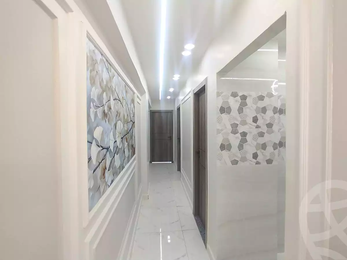 https://aqarmap.com.eg/en/listing/7070816-for-sale-alexandria-al-agamy-el-hanouvel-radwan-st