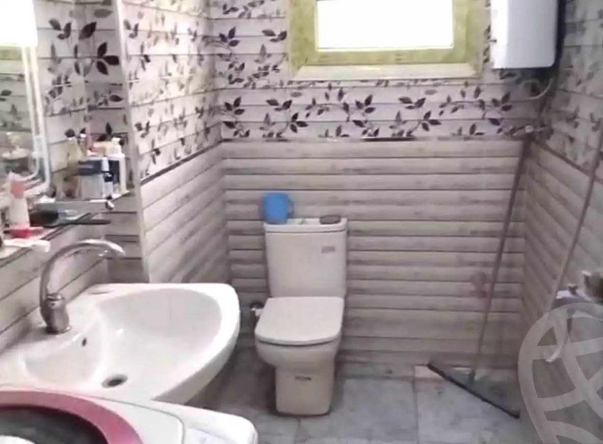 https://aqarmap.com.eg/ar/listing/7070903-for-sale-cairo-helwan-helwan-el-sharkeya-mostafa-safwat-st