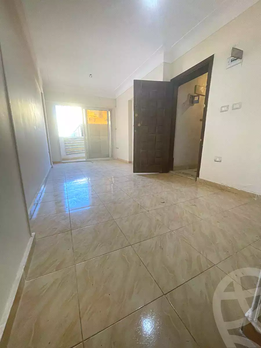https://aqarmap.com.eg/ar/listing/7071088-for-sale-alexandria-lsywf-el-seyouf-qebly-el-salam-st