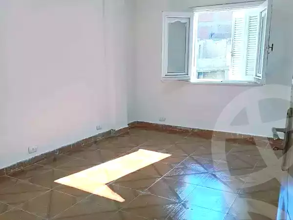 https://aqarmap.com.eg/ar/listing/7071125-for-rent-alexandria-lsywf-gamila-abu-herid-st