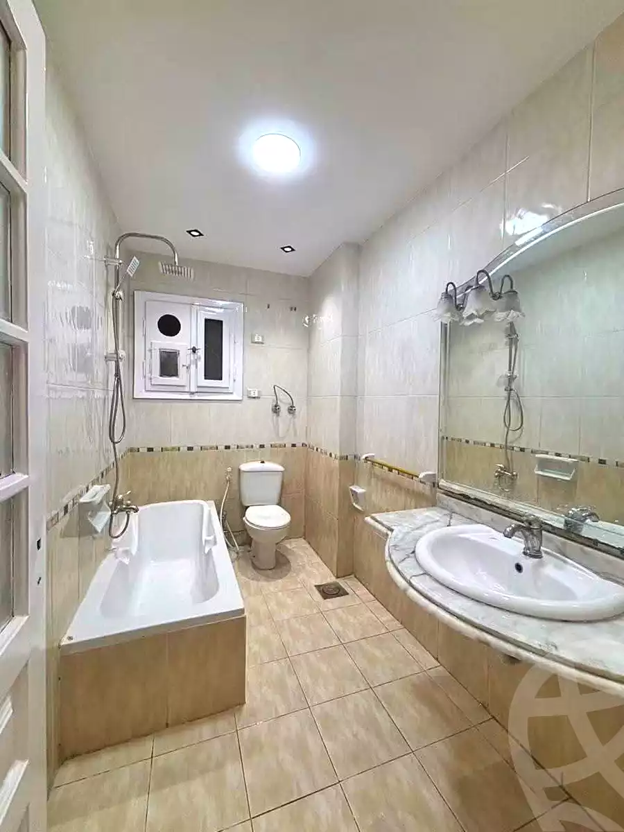 https://aqarmap.com.eg/ar/listing/7071379-for-sale-alexandria-miami-el-sebaey-st