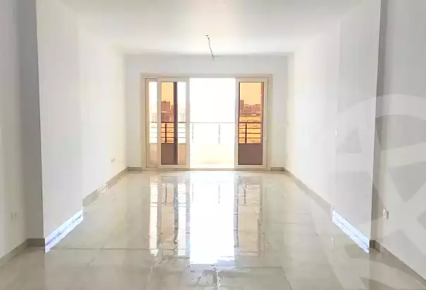 https://aqarmap.com.eg/ar/listing/7071468-for-sale-alexandria-camp-cesar-port-said-street