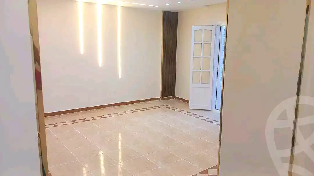 https://aqarmap.com.eg/ar/listing/7071613-for-sale-alexandria-sydy-bshr-sydy-bshr-bhry