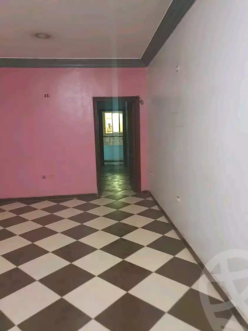 https://aqarmap.com.eg/ar/listing/7071620-for-sale-qalyubia-shubra-el-khaima-ard-el-hafy