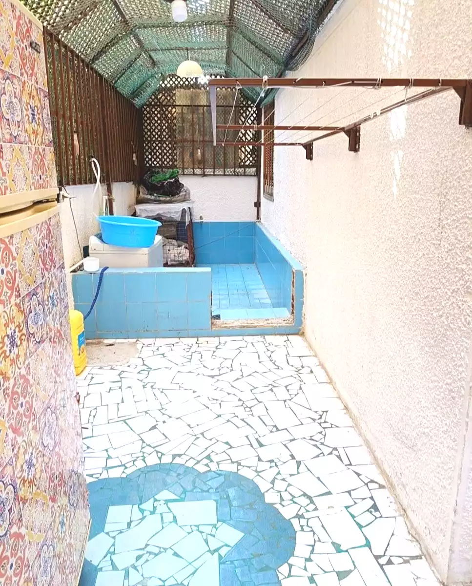 https://aqarmap.com.eg/en/listing/7071731-for-sale-alexandria-al-agamy-shataa-el-nakheel-street-43