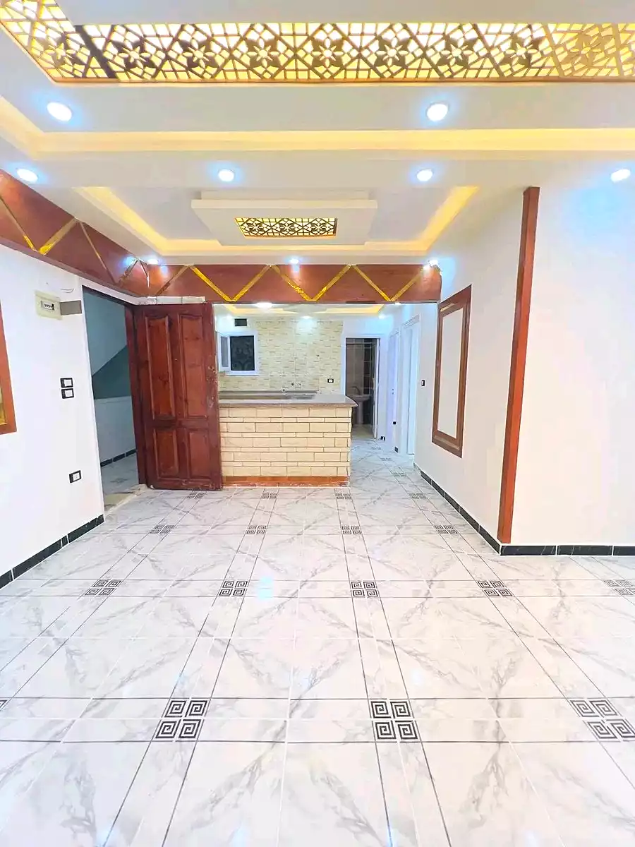 https://aqarmap.com.eg/en/listing/7071941-for-sale-alexandria-al-agamy-shataa-el-nakheel-street-2
