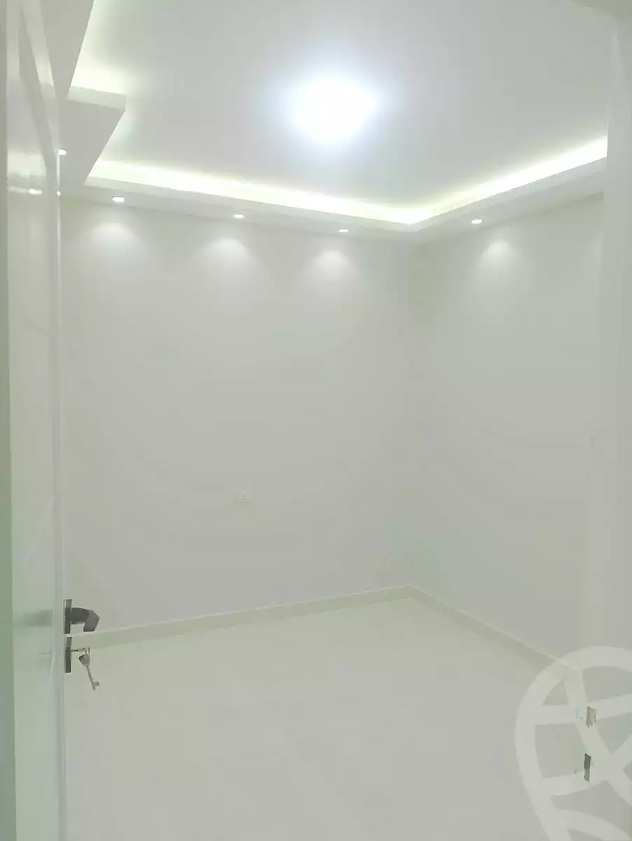 https://aqarmap.com.eg/ar/listing/7071957-for-rent-alexandria-al-agamy-lbytsh-bianchiii